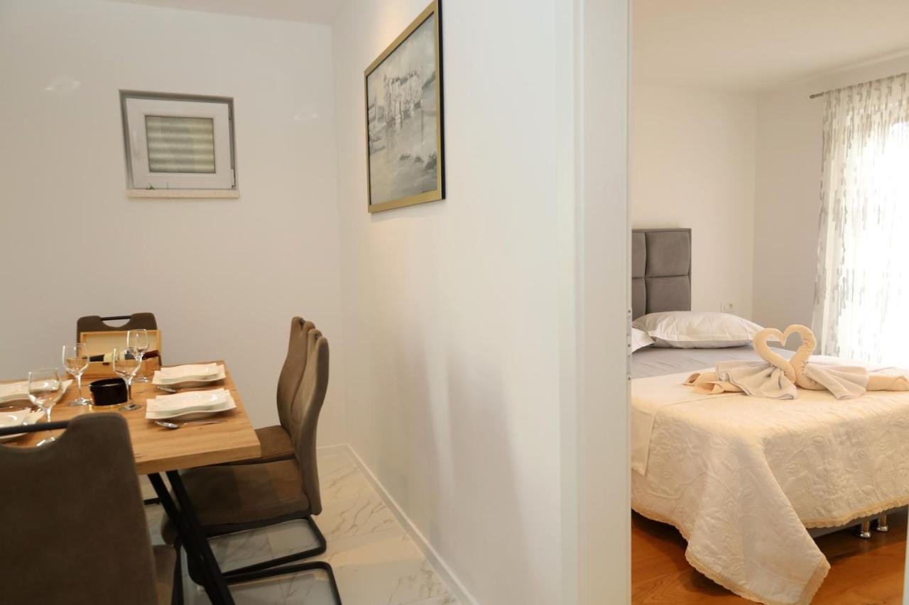Appartement Dalmata D à Podstrana Extérieur photo
